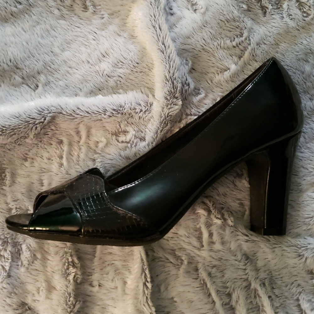 Open Toed Black Pumps 6.5